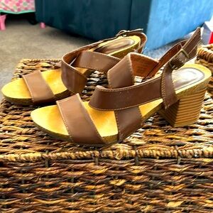 Brand new Sonoma Heels